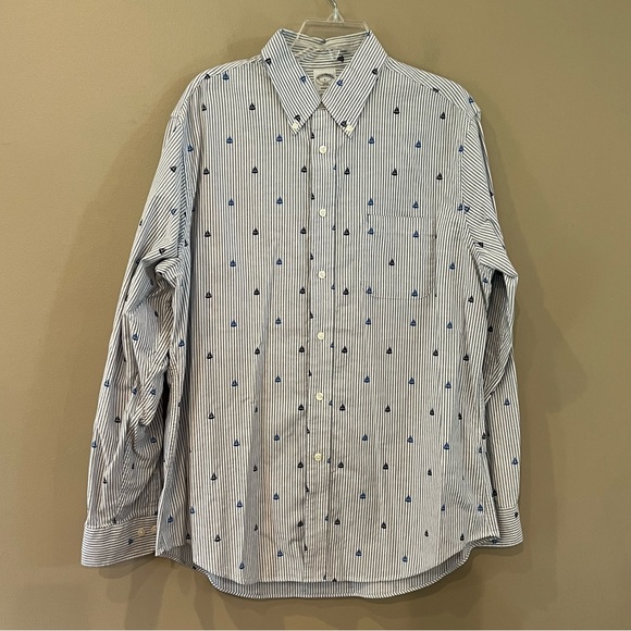 Brooks Brothers Blue and White Striped Casual Button Down Shirt - Picture 5 of 11